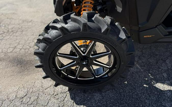 2026 Can-Am® Maverick X3 RS Turbo RR Scandi Blue & Orange Crush