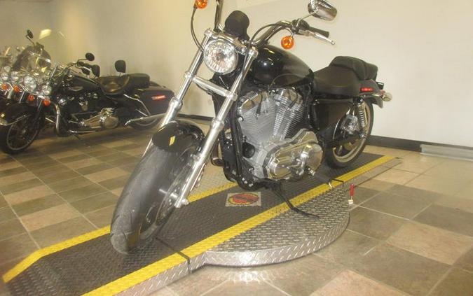 2015 Harley-Davidson® XL883L - Sportster® SuperLow®