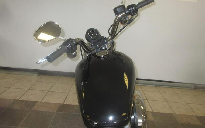 2015 Harley-Davidson® XL883L - Sportster® SuperLow®