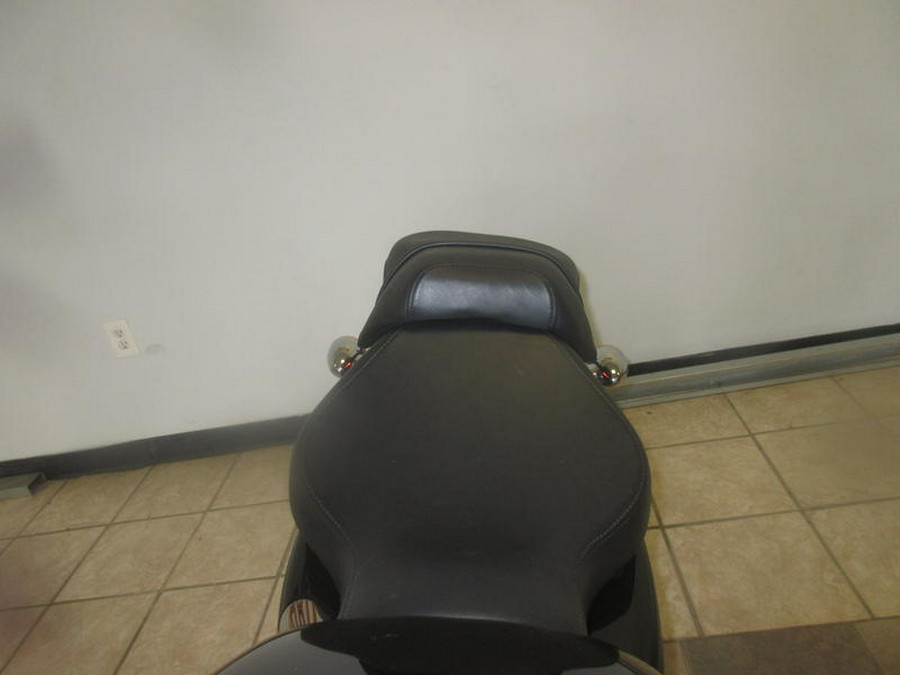 2015 Harley-Davidson® XL883L - Sportster® SuperLow®