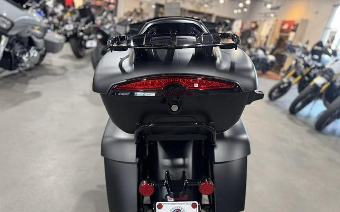 2025 Indian Motorcycle® Roadmaster® PowerPlus Dark Horse® Black Smoke