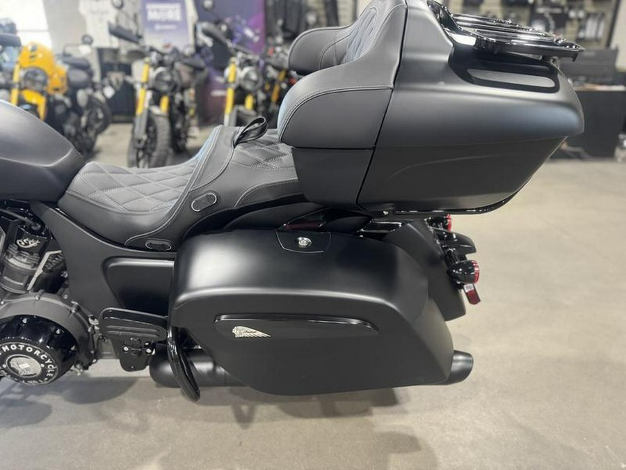 2025 Indian Motorcycle® Roadmaster® PowerPlus Dark Horse® Black Smoke