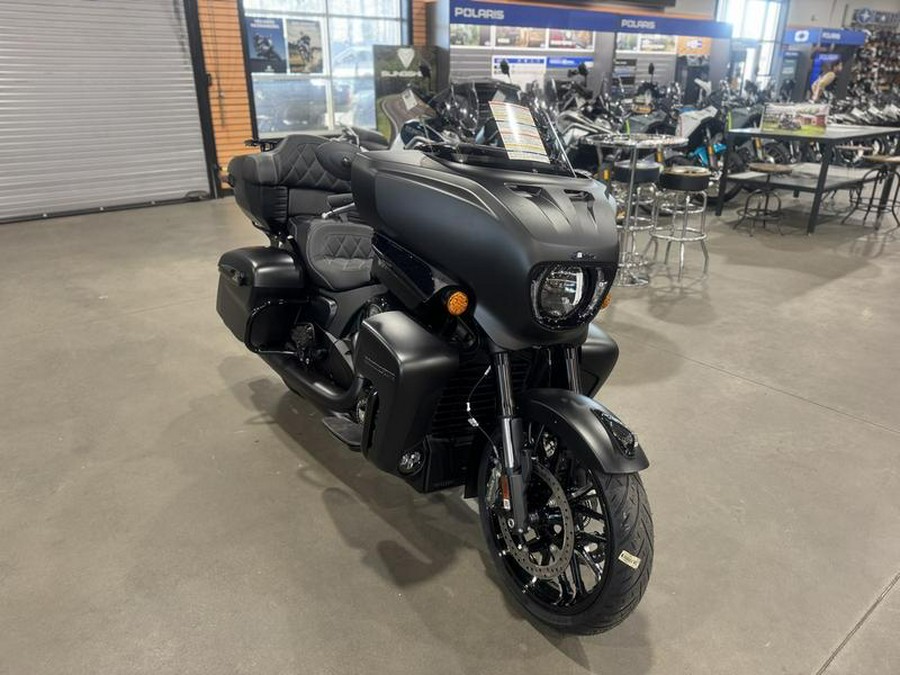 2025 Indian Motorcycle® Roadmaster® PowerPlus Dark Horse® Black Smoke