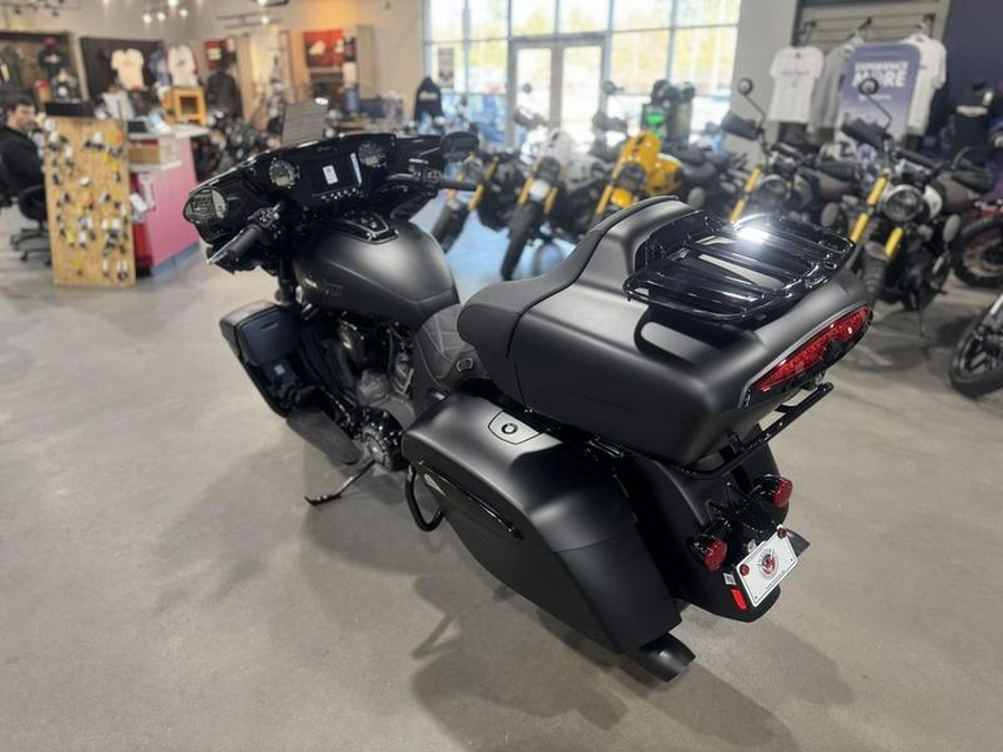2025 Indian Motorcycle® Roadmaster® PowerPlus Dark Horse® Black Smoke