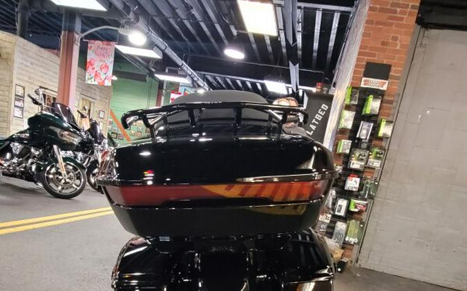 2026 Harley-Davidson® Road Glide Limited Vivid Black Black Trim