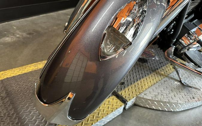 2017 Indian Springfield Steel Gray Over Burgundy Metallic