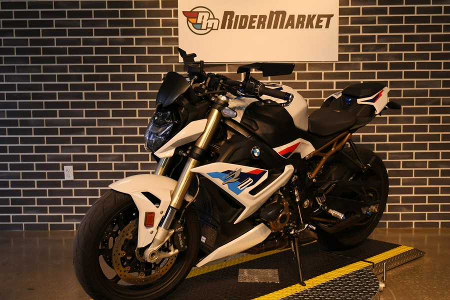2023 BMW S 1000 R
