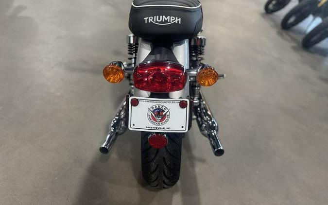 2025 Triumph Bonneville T120 - Elvis Presley Edition Carnival Red
