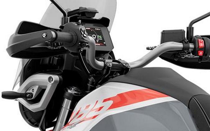 2027 Moto Guzzi V85TT ADVENTURE