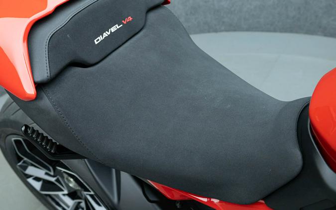 2024 DUCATI DIAVEL V4 W/ABS