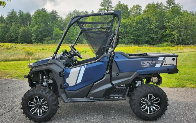 2023 Honda® Pioneer 1000 Trail