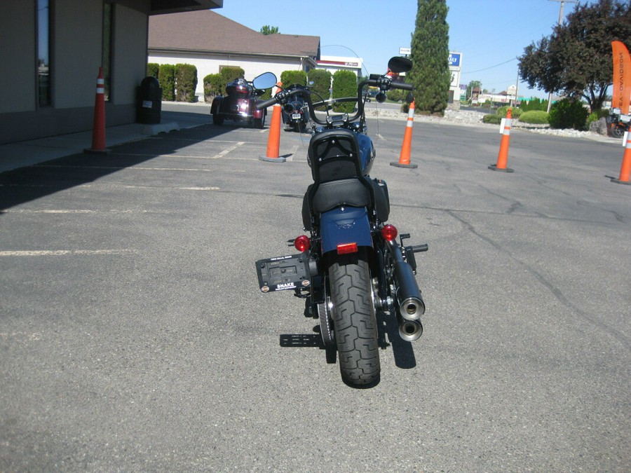 2019 Harley-Davidson Street Bob Billiard Blue