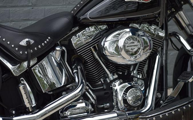 2015 Harley-Davidson® Softail® Heritage Softail® Classic