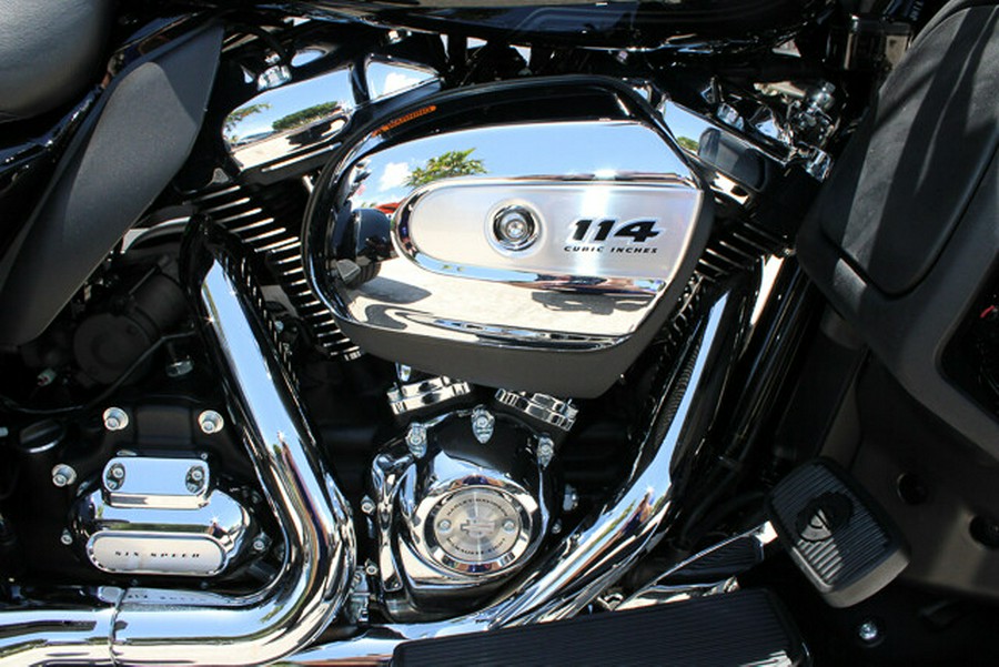 New 2025 Harley-Davidson Tri Glide Ultra FLHTCUTG Trike For Sale In Miami, Florida