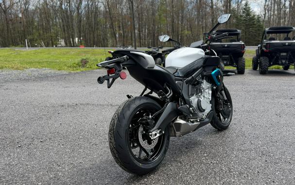 2026 CFMOTO 675NK