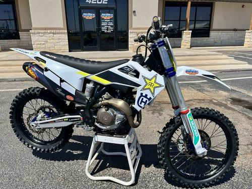 2019 Husqvarna FC 450 Rockstar Edition Review (11 Fast Facts)