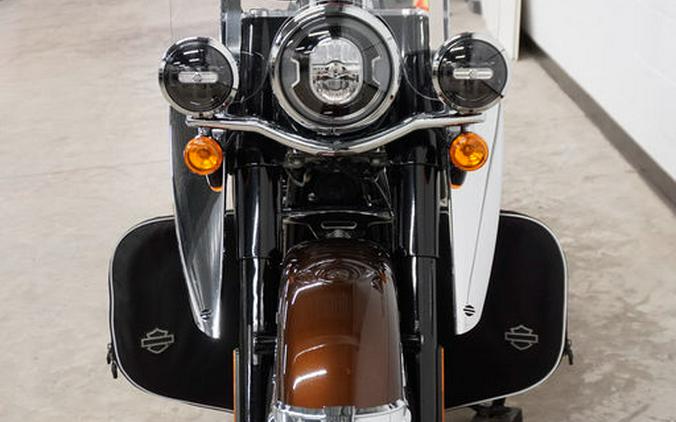 2019 Harley-Davidson® FLHCS - Heritage Classic 114