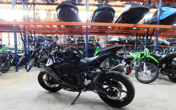 2026 Kawasaki Ninja® ZX™-4RR ABS