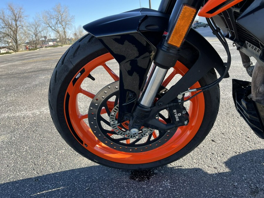 2020 KTM 200 Duke