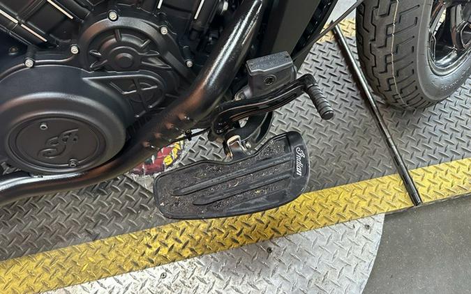 2021 Indian Scout Bobber Sixty Thunder Black