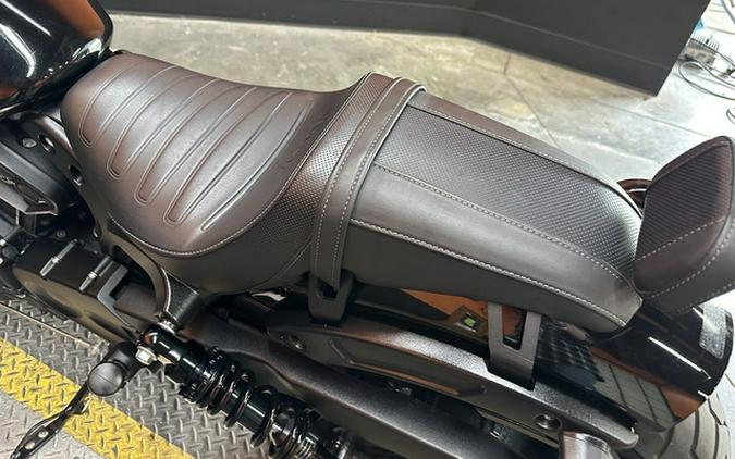 2021 Indian Scout Bobber Sixty Thunder Black