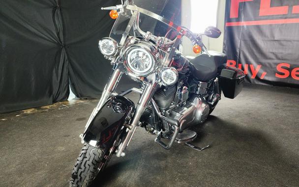 2015 HARLEY-DAVIDSON FLD103 SWITCHBACK - C326379