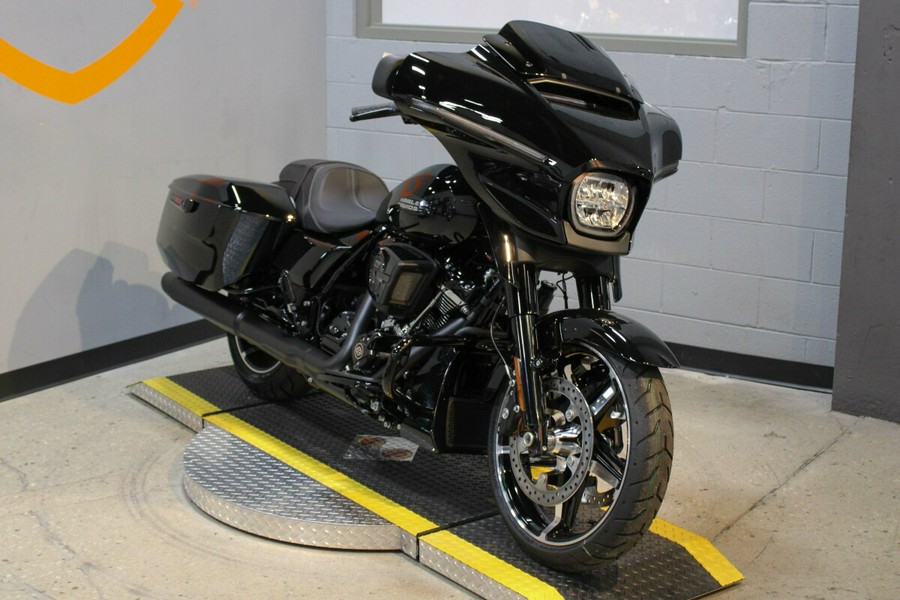 2024 Harley-Davidson Street Glide Grand American Touring FLHX