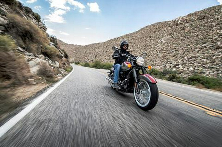 2016 Kawasaki Vulcan 900 Classic