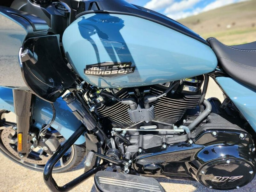 2024 Harley-Davidson Road Glide® Sharkskin Blue