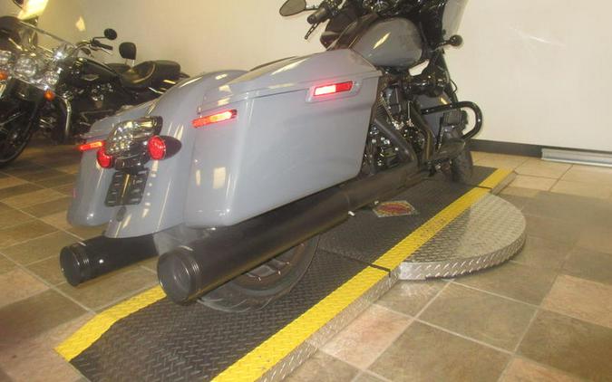 2022 Harley-Davidson® FLTRXST - Road Glide® ST