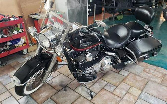 2005 Harley-Davidson FLHRCI Road King® Classic