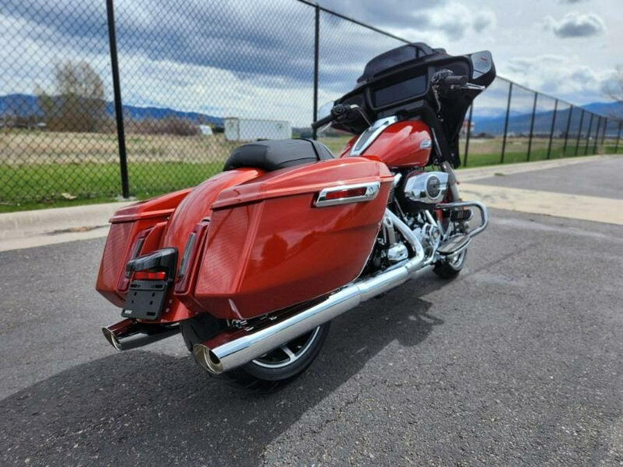 2024 Harley-Davidson Street Glide® Whiskey Fire