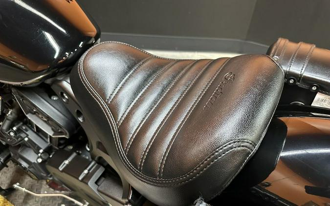 2021 Indian Scout Bobber Sixty Thunder Black