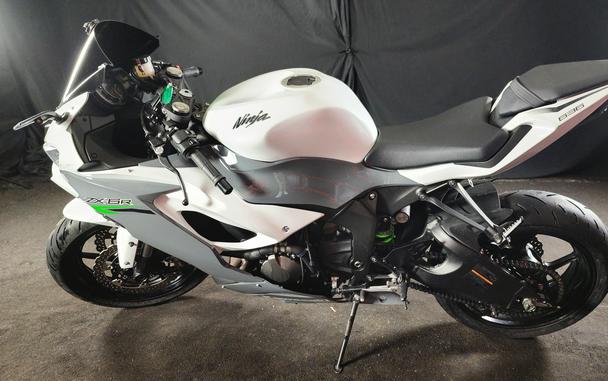 2021 KAWASAKI NINJA ZX6R ABS - F009658