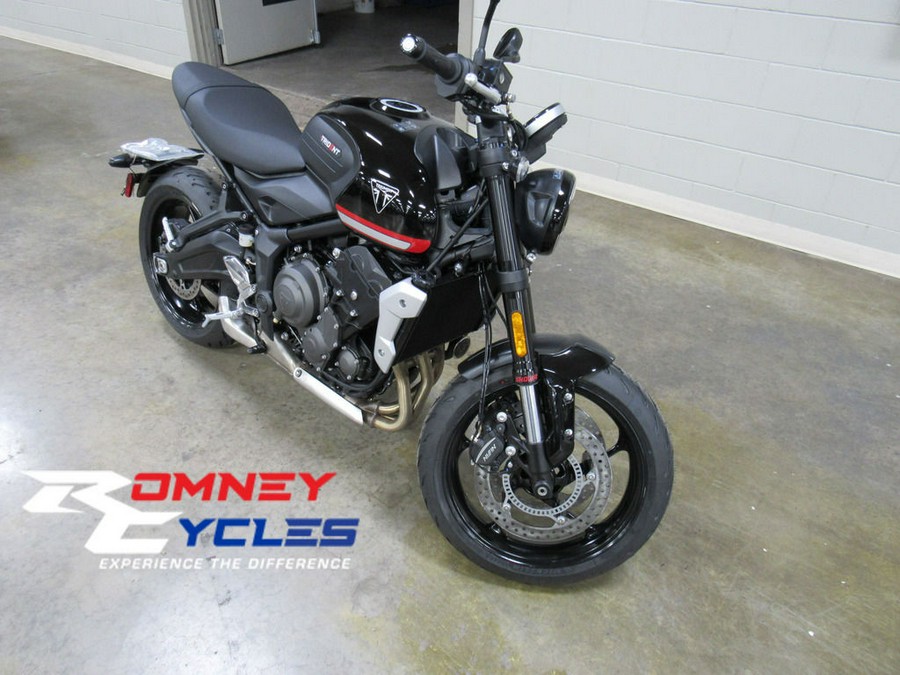 2023 Triumph Trident 660 Sapphire Black