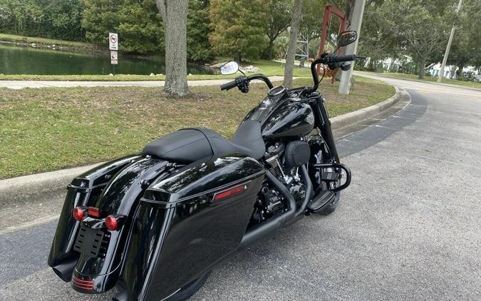 2025 Harley-Davidson® Road King® Special