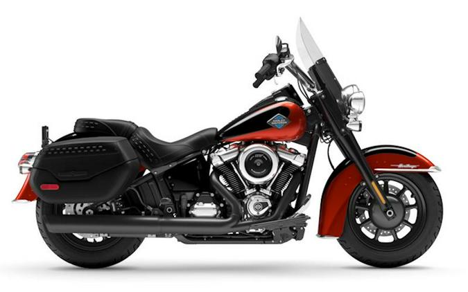 2025 Harley-Davidson® FLHC - Heritage Classic