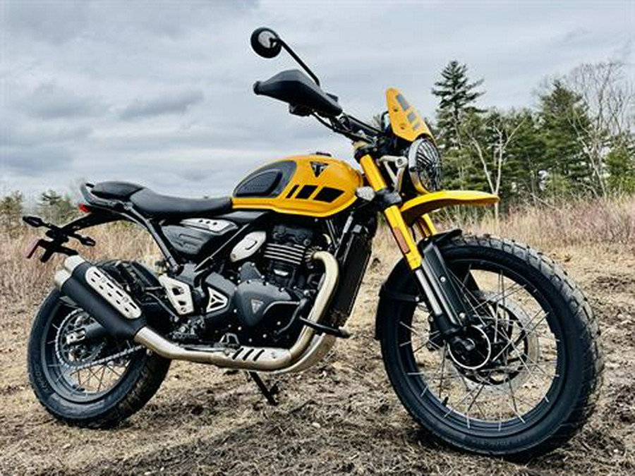 2026 Triumph Scrambler 400 XC