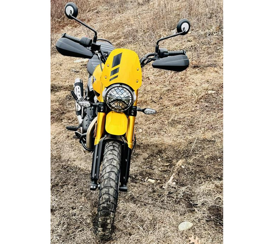 2026 Triumph Scrambler 400 XC