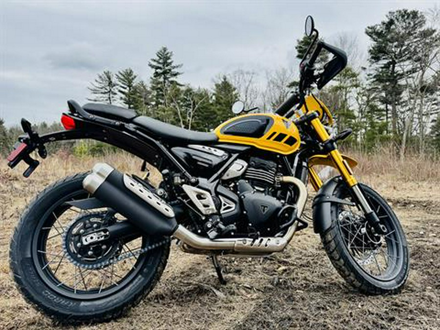 2026 Triumph Scrambler 400 XC