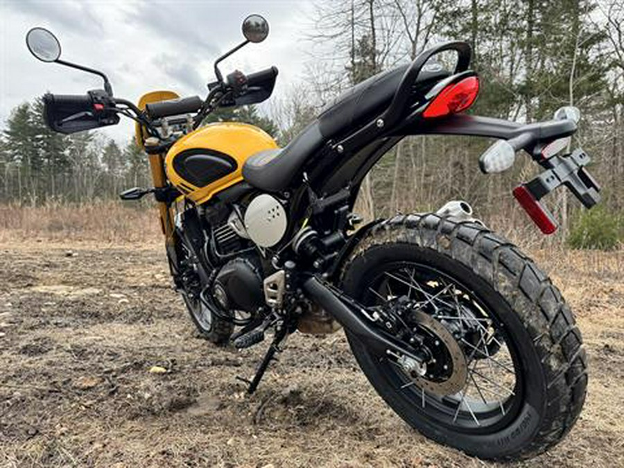 2026 Triumph Scrambler 400 XC