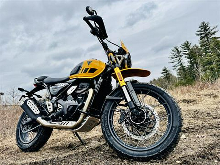 2026 Triumph Scrambler 400 XC