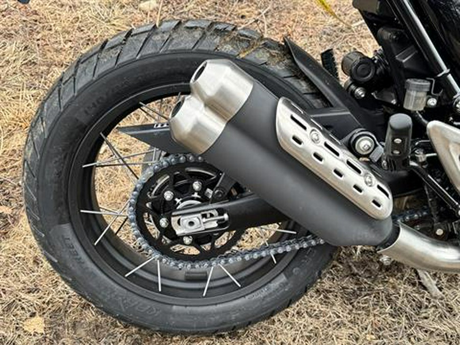 2026 Triumph Scrambler 400 XC