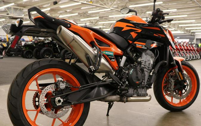 2022 KTM 890 DUKE GP