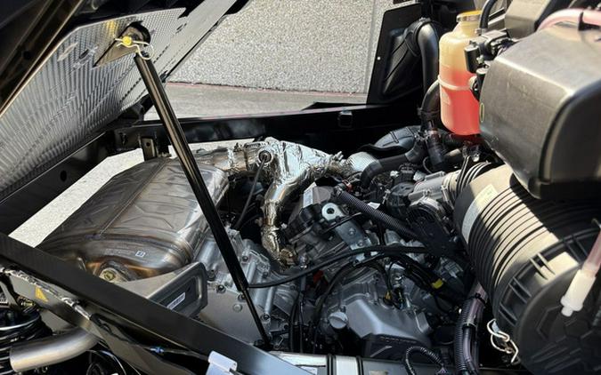 2025 Can-Am Defender DPS HD10 Compass Green