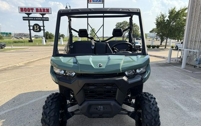 2025 Can-Am Defender DPS HD10 Compass Green