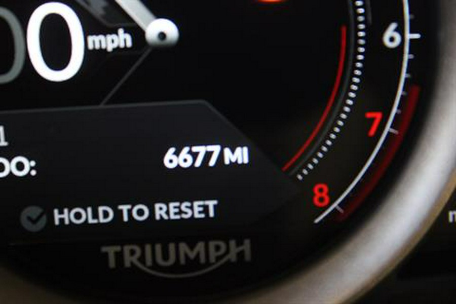 2023 Triumph Rocket 3 R