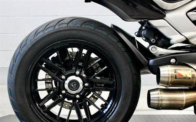 2023 Triumph Rocket 3 R