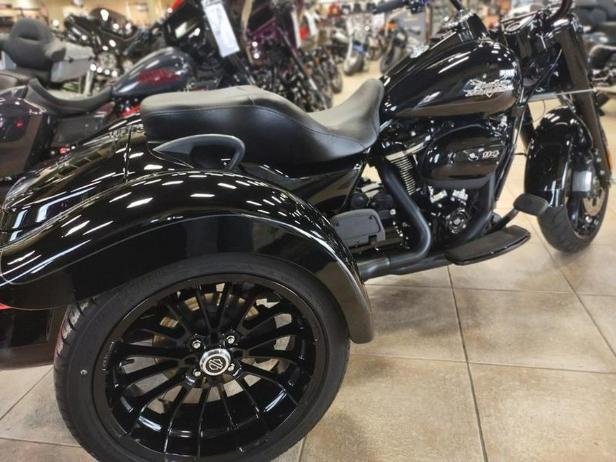 2023 Harley-Davidson® FLRT - Freewheeler®