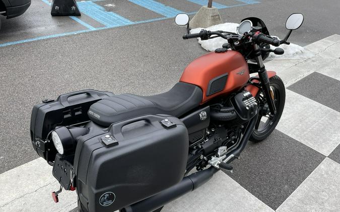 2021 Moto Guzzi V7 Stone 850